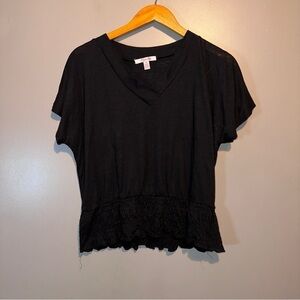 Zena V neck Tshirt